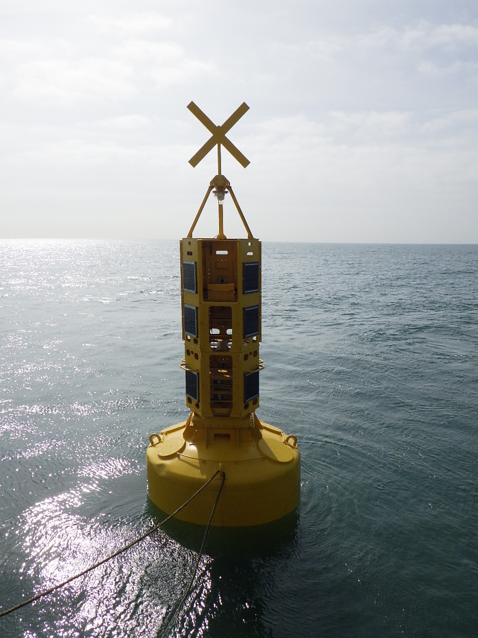 Special mark buoys Trinity House
