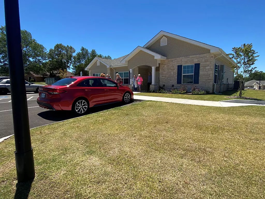 Ribbon Cutting Forest Trails, Lindale, Texas Trinity Housing