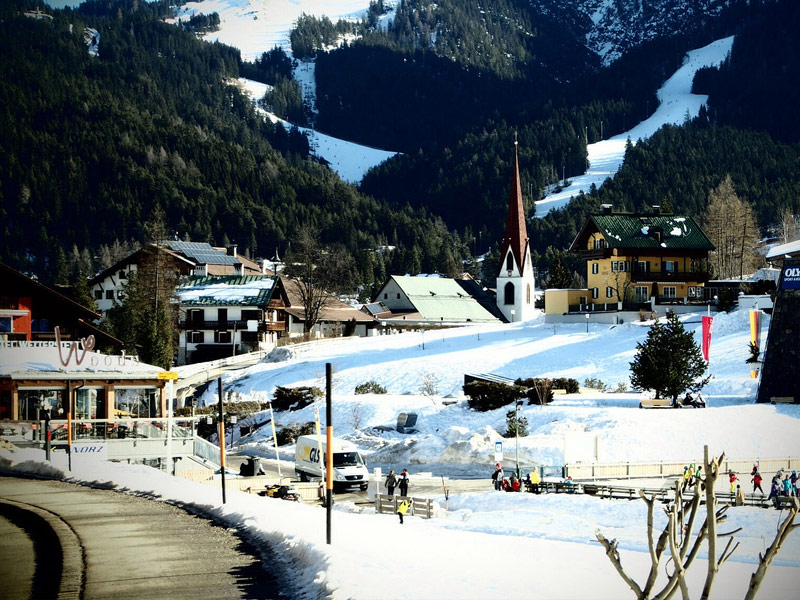 Top 21 Winter Resorts For NonSkiers