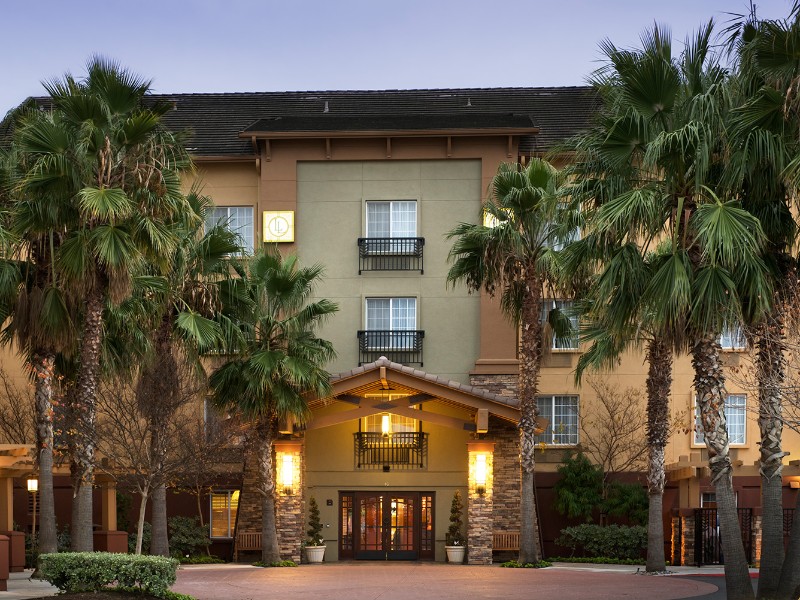 Larkspur Landing Seattle Renton Hotel