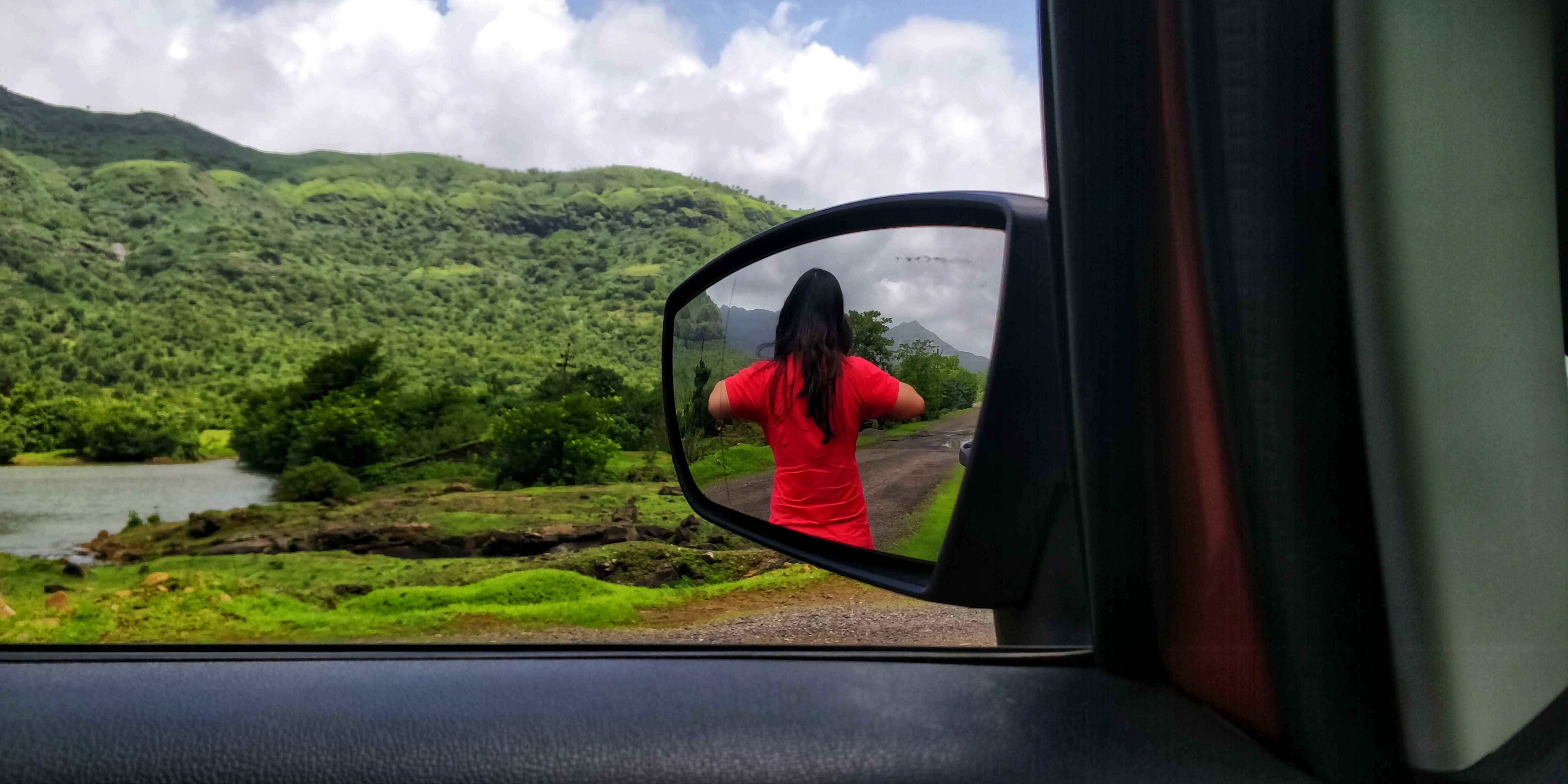 5 Reasons You Should Rent a Car for Your Next Road Trip!