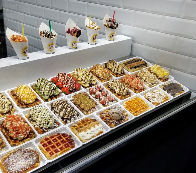 Two Most Popular Street Food in Belgium