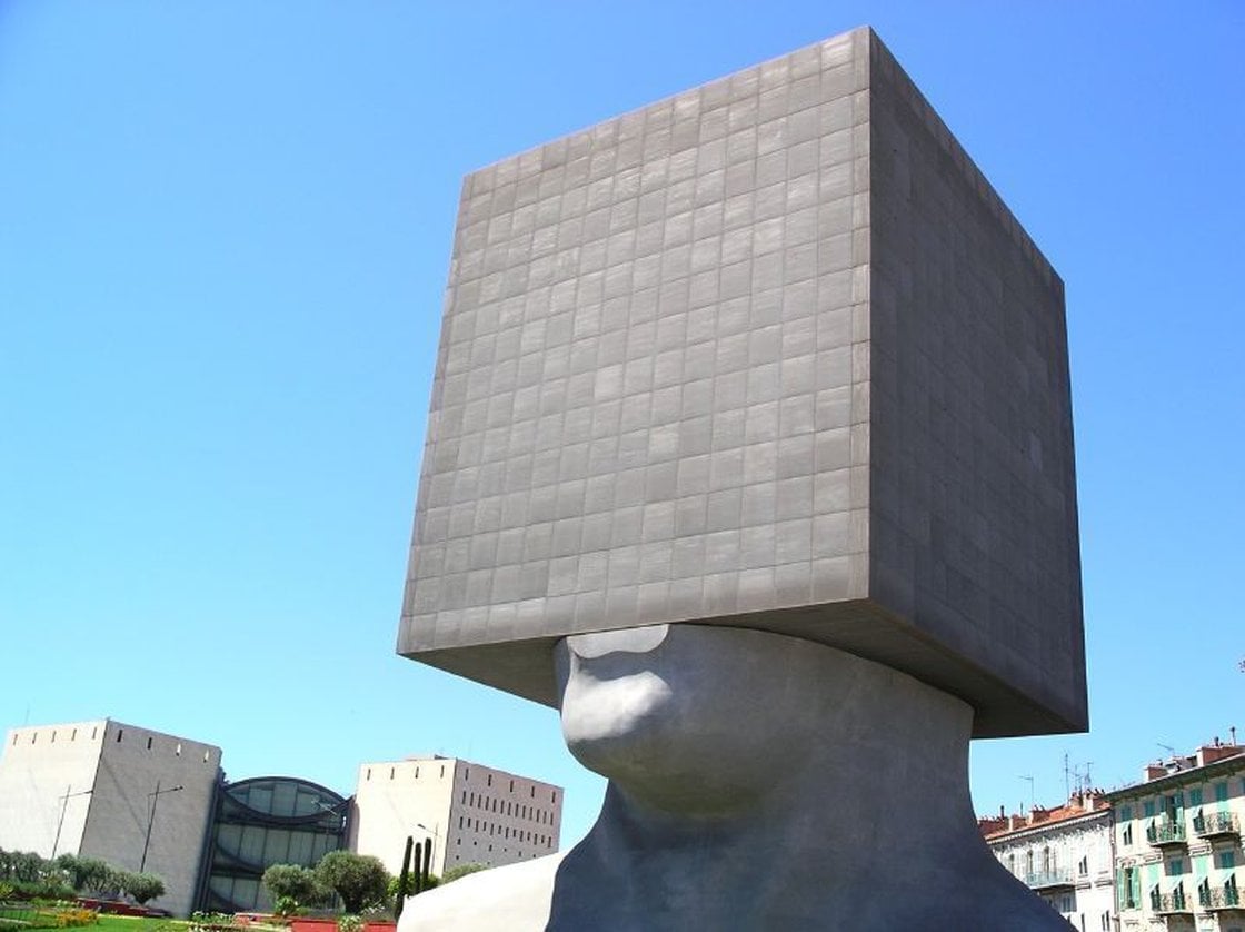 The Square Head A Sculpture Morphed Into A Building