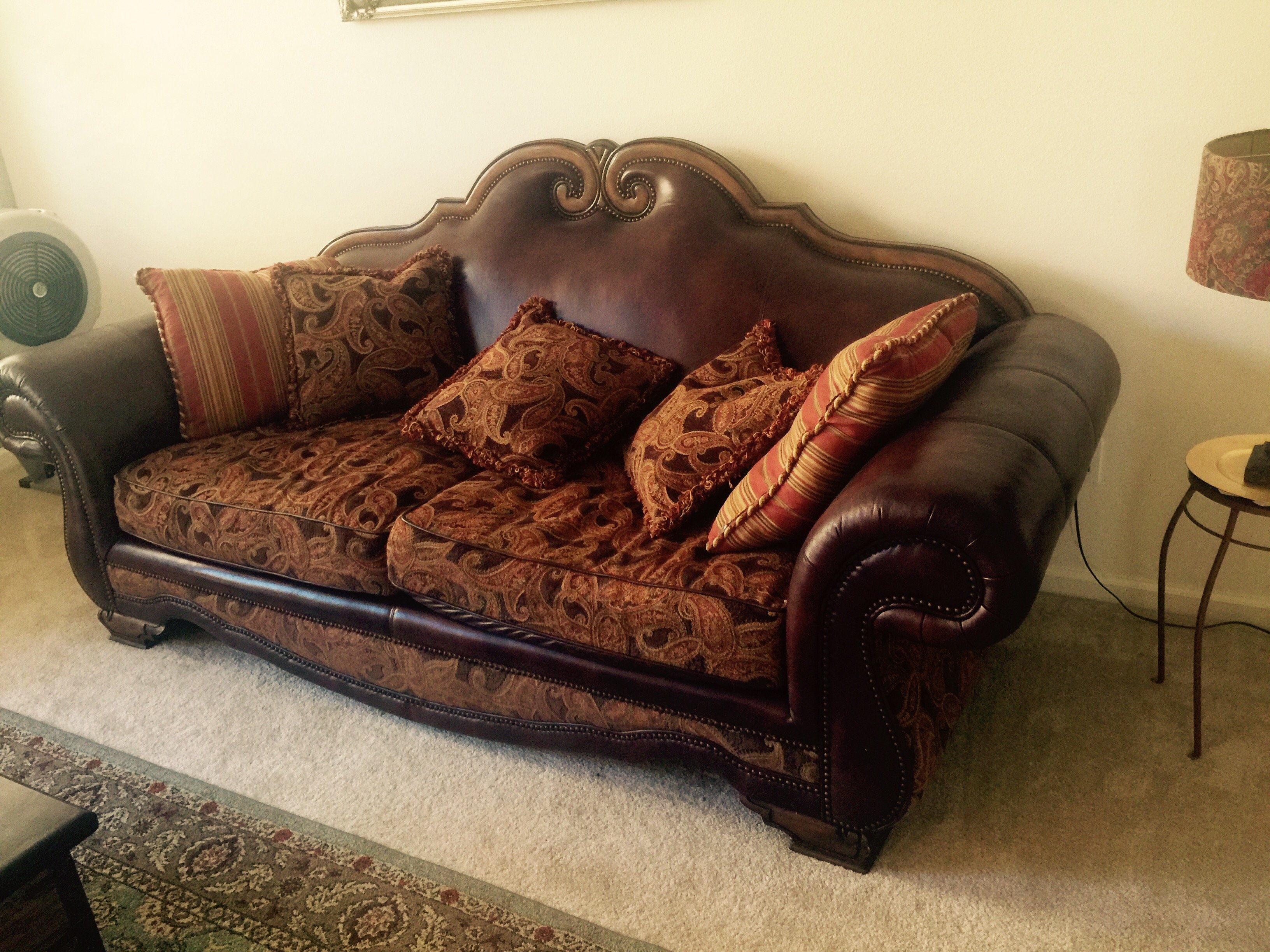 Leather & Wood Furniture Moving Sale Connecting people in San Ramon