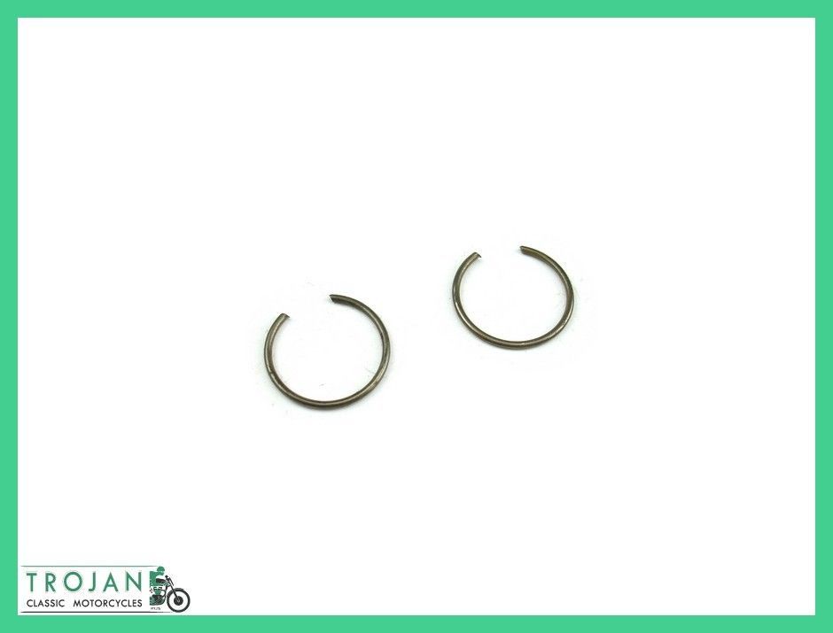 PISTON GUDGEON PIN CIRCLIP (PAIR), TRIUMPH, 3TA, T20, T90, CUB, NOS, 70