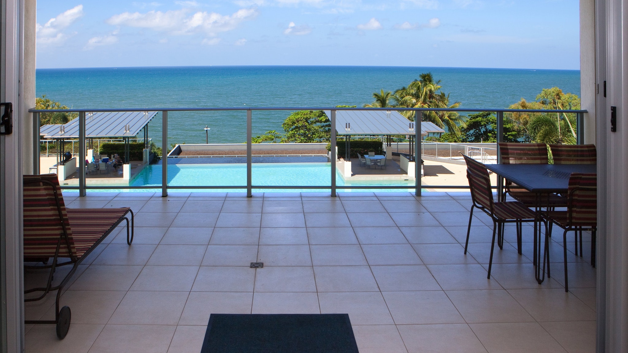 Vue Apartments Trinity Beach Tropical North QLD