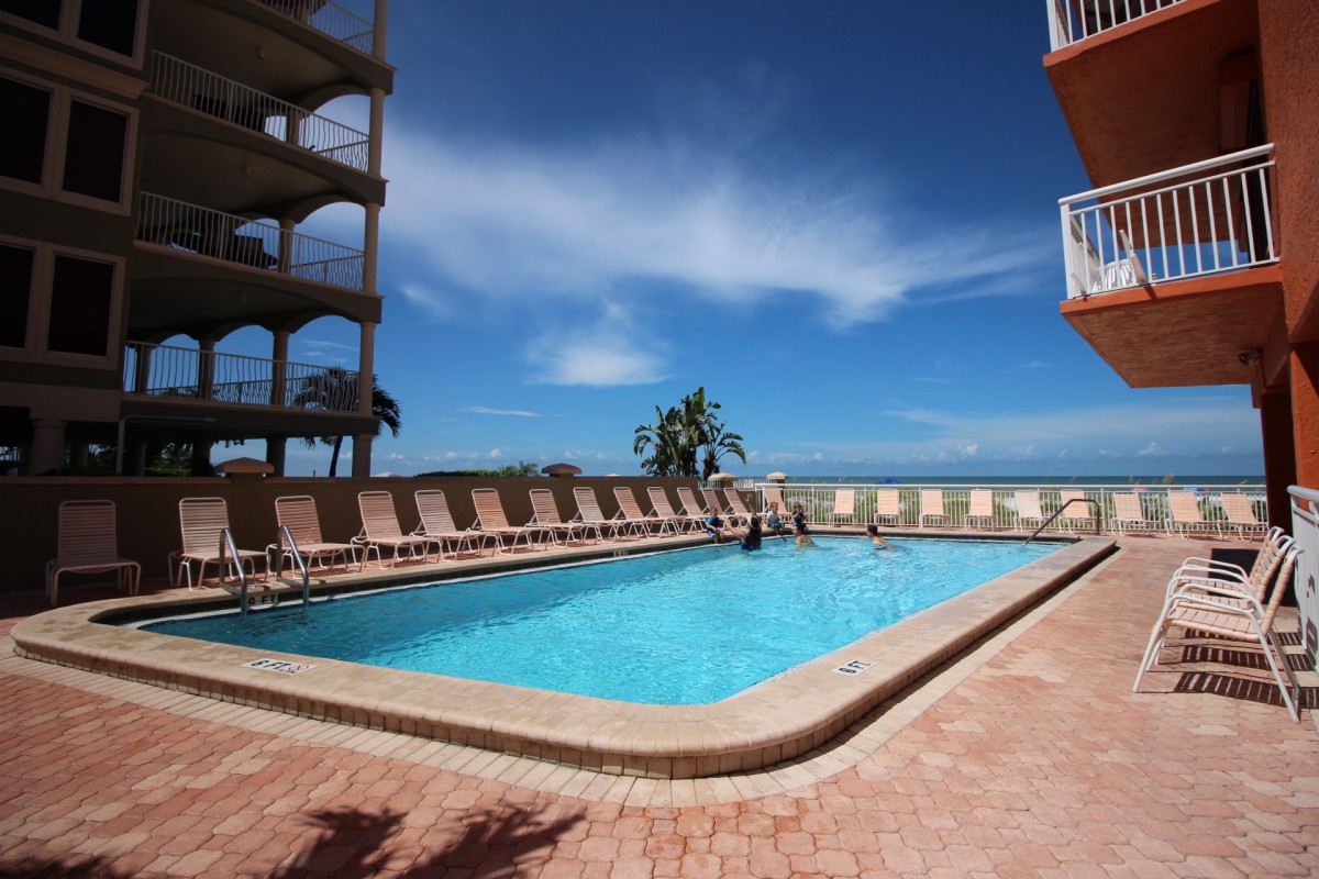 Chateaux in Indian Shores Travel Resort Services