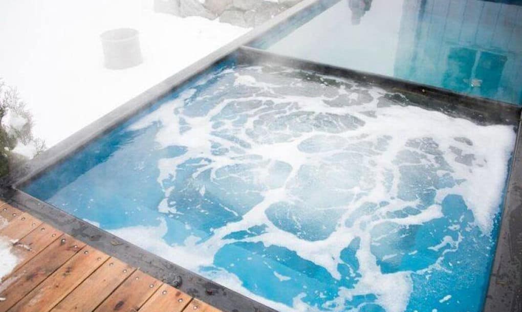 Company Transforms Shipping Containers Into Economical Backyard Pools