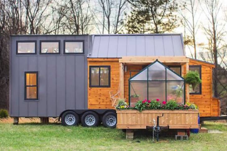 Meet The Tiny Mobile Home That Comes Equipped With A Tiny Greenhouse