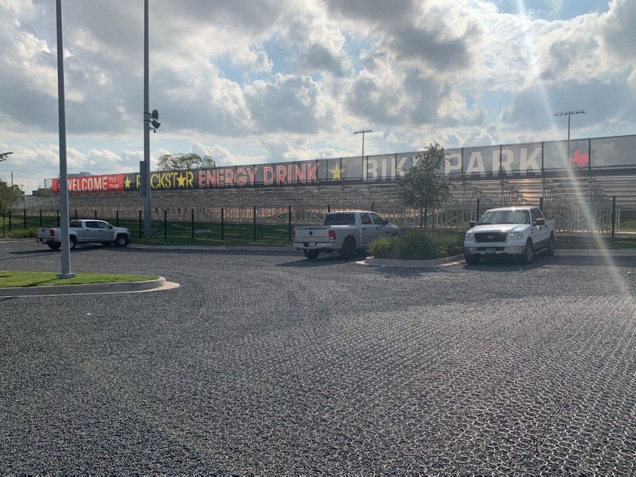 How Much Do Concrete Parking Lots Cost in 2023? TRUEGRID Pavers