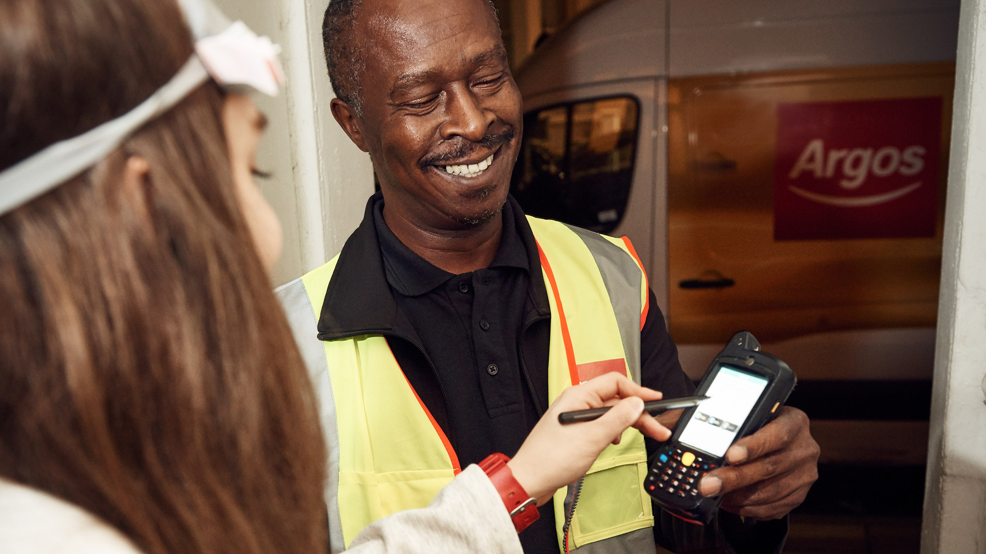 Argos Xbox One X 'one minute past midnight' delivery service launch is