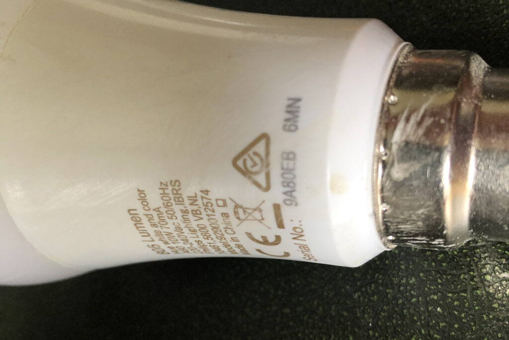 How to reset Philips Hue bulbs (with and without a bridge)