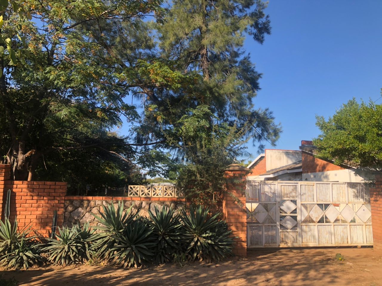 4 BED ON 3000sqm PLOT MOGO BUY 1353 Find Real Estate in Botswana