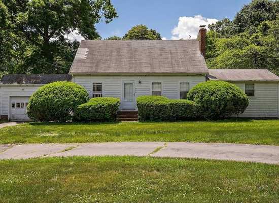 Tullish & Clancy Real Estate South Shore Real Estate Office Houses