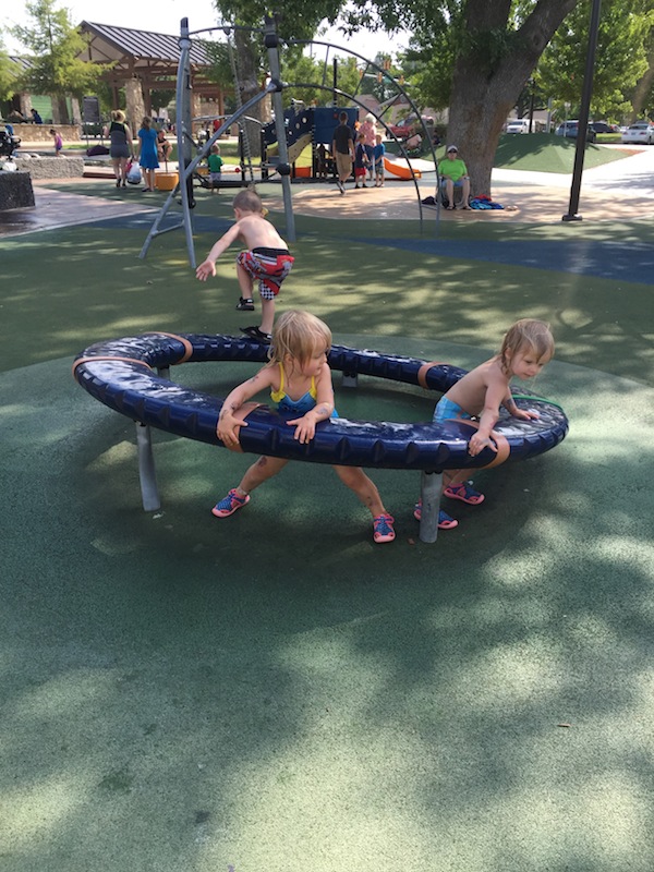 41st and Riverside Splash Pad We're Beating the Heat TulsaKids