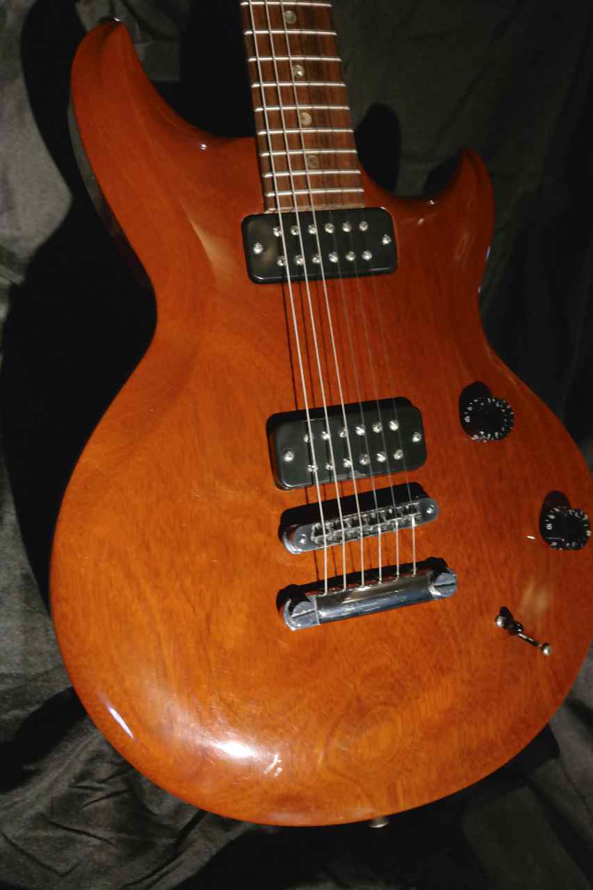 Terry C. McInturff Guitars Monarch Mahogany (used) Tune Your Sound