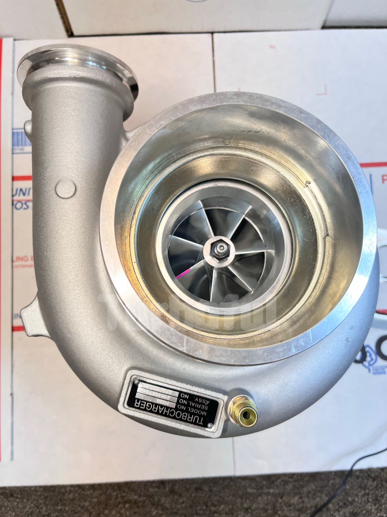 New Turbo for Detroit DD15 HX55 3768076 A4720961699 3768075 A4720960699