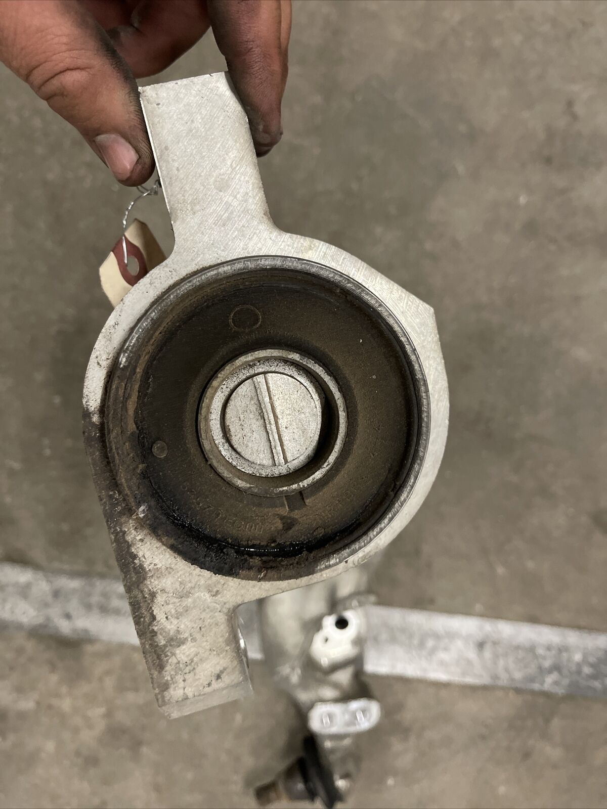 0810 Infiniti G37 Front Right Lower Control Arm 545001BA2A