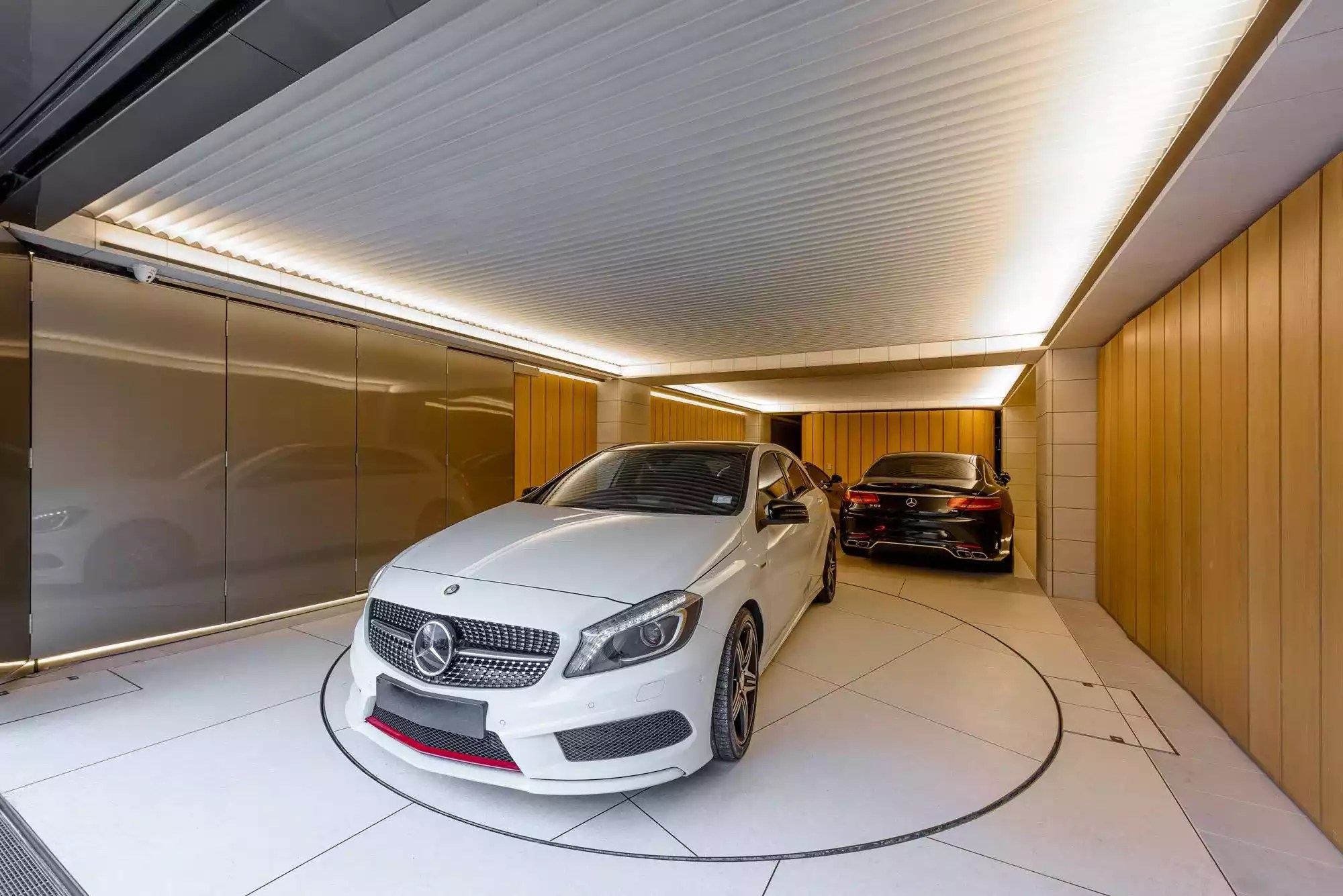 Car Turntables Design, manufacturing and installation