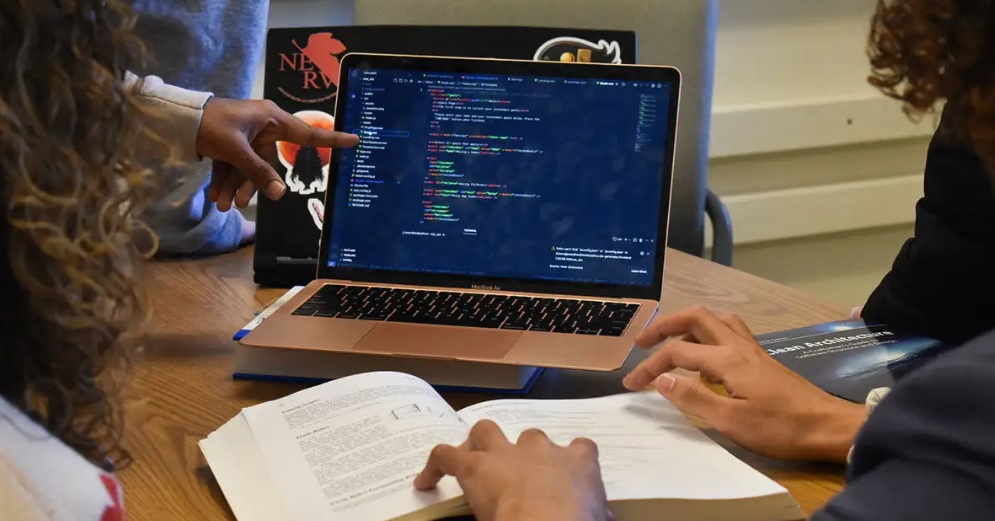 How To Choose The Right Online Highschool Program TutorialChip