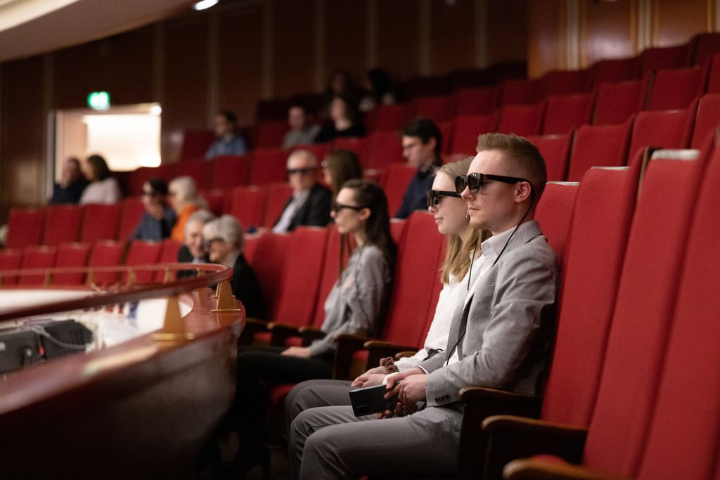 5G to power augmented reality glasses experience at German opera