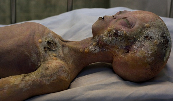 Autopsija vanzemaljaca (Alien Autopsy)
