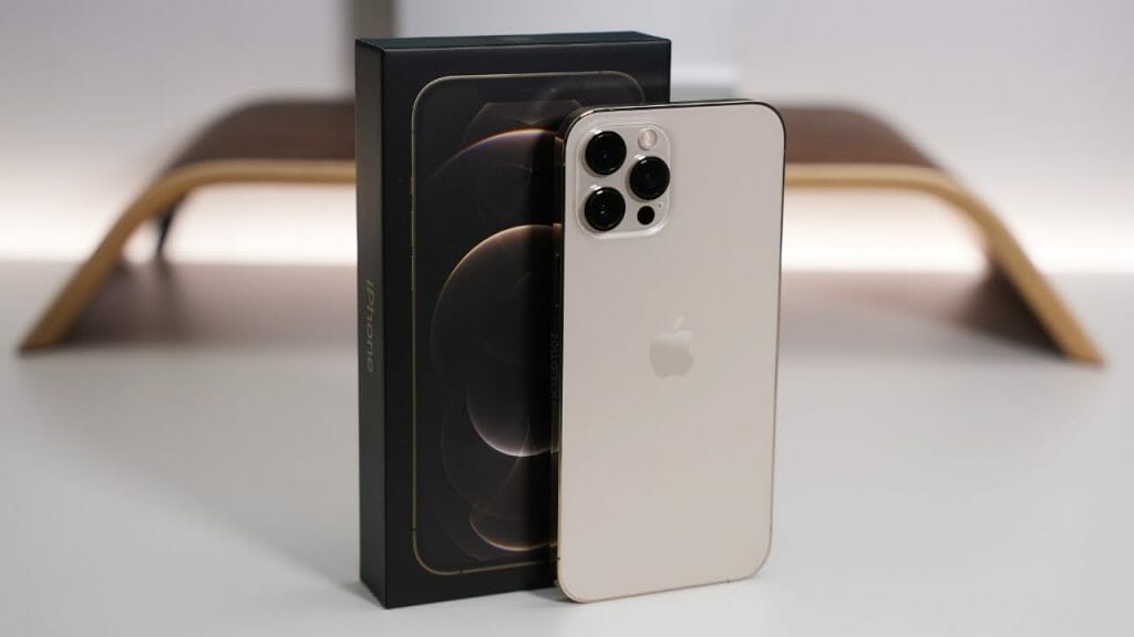 iPhone 12 Pro Max Unboxing, Setup and First Look Tweaks