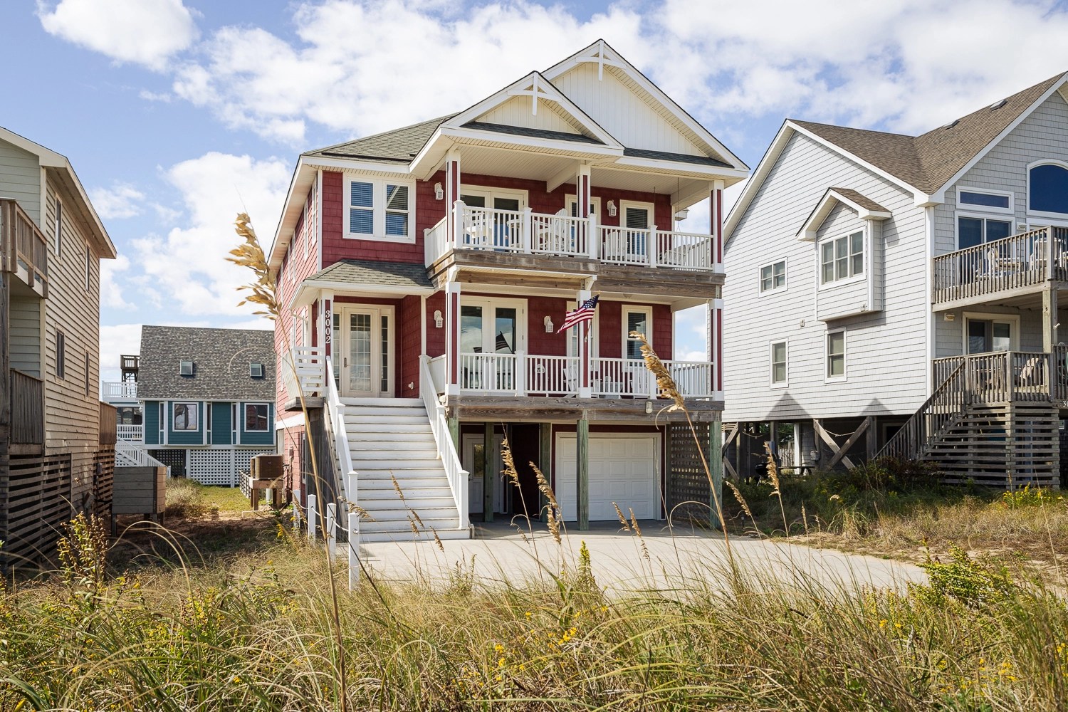Hello Sunshine SemiOceanfront Home in killdevilhills KDH