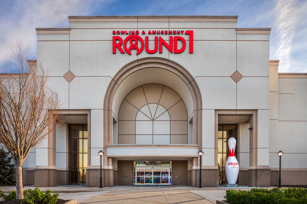 Round1 Exton Square Mall Twin Shores