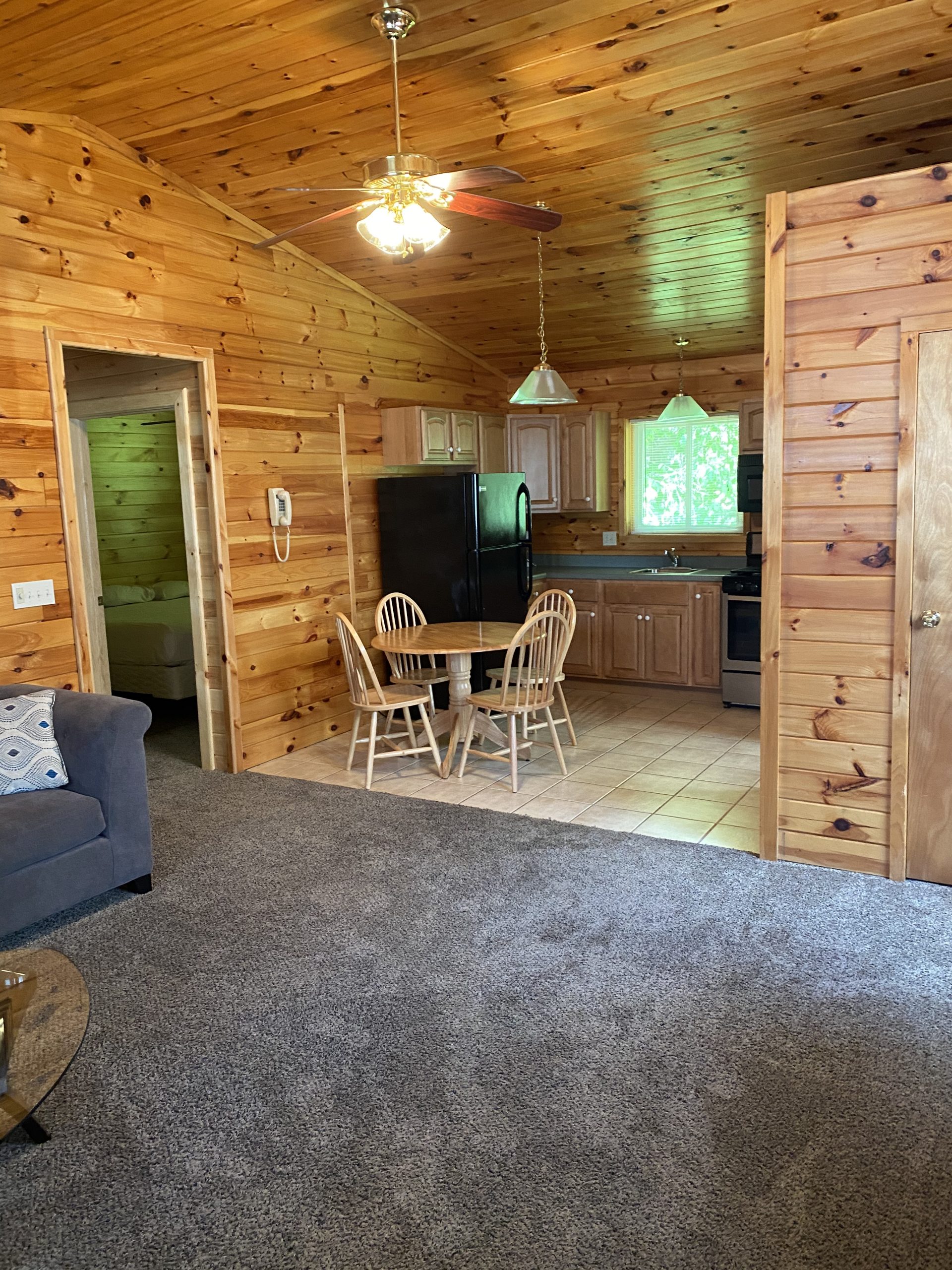 Lakeview Suites on Lake The Twin Birches Cottages