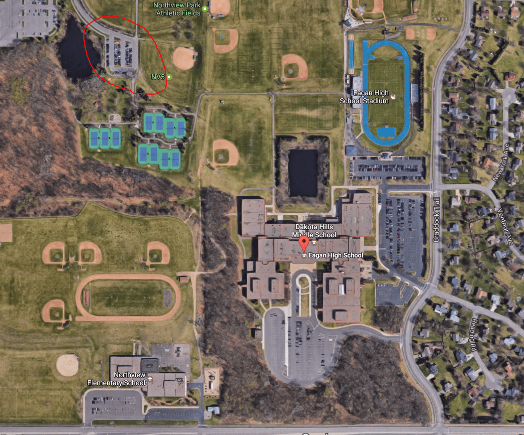 Juveniles robbed at gunpoint near Eagan High School