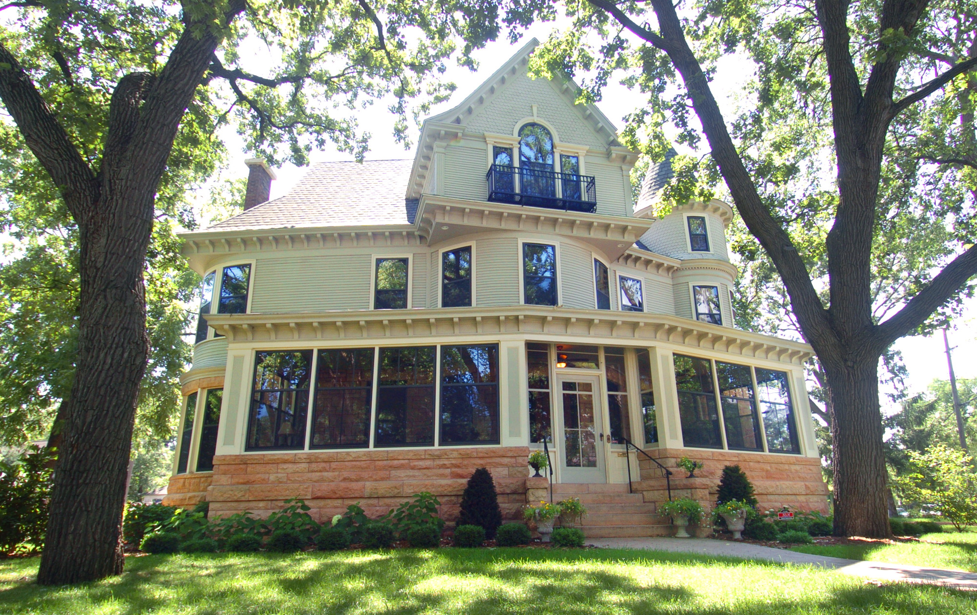 Recreate Mary’s TV apartment in real house? You’ve got spunk Twin Cities