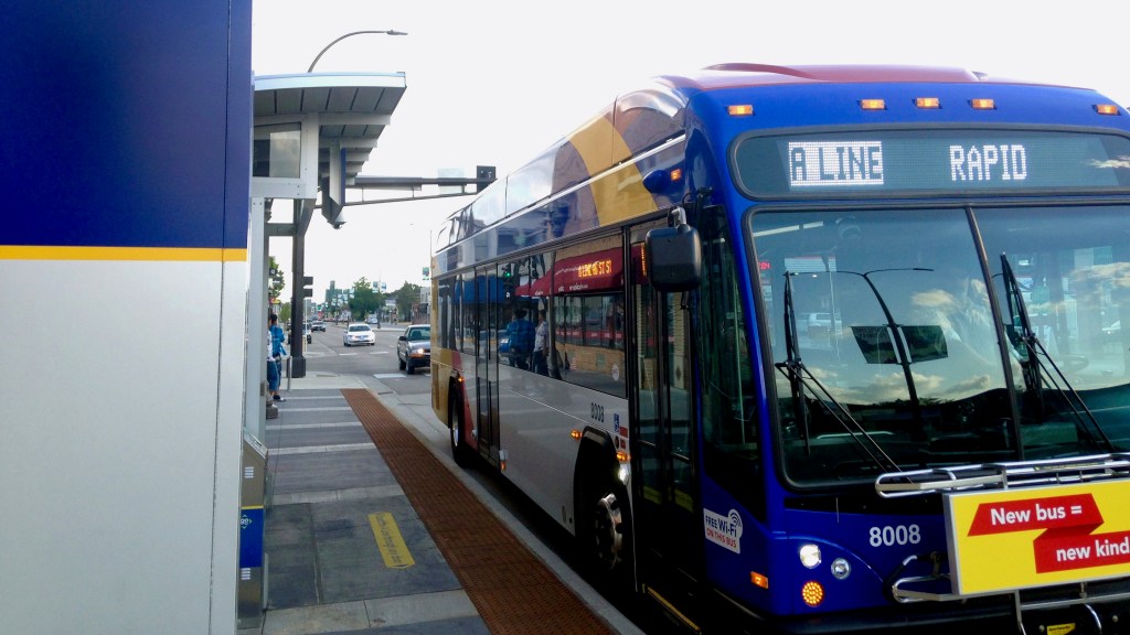Metro Transit B Line to link Uptown MinneapolisDowntown