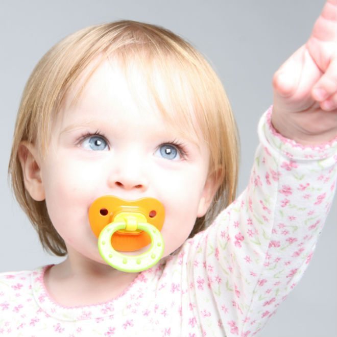 This Sucks! Tips to Kick the Pacifier Habit with Twins Twiniversity