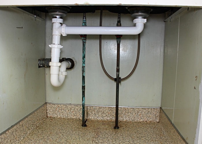 How to Clean Copper Pipes under the Sink