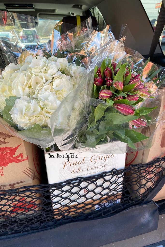 Trader Joe’s Flowers What to Buy (and What to Skip)