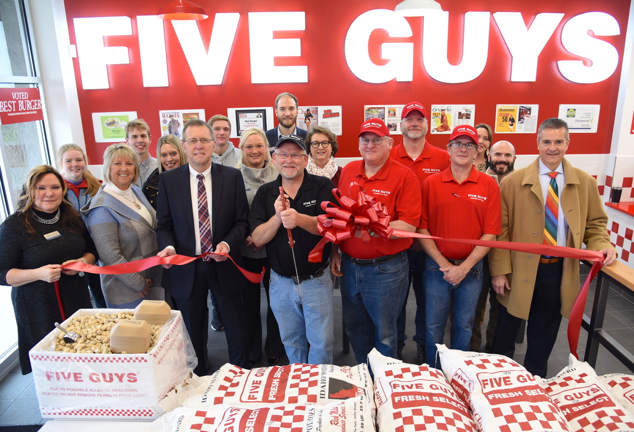 five guys assistant manager salary