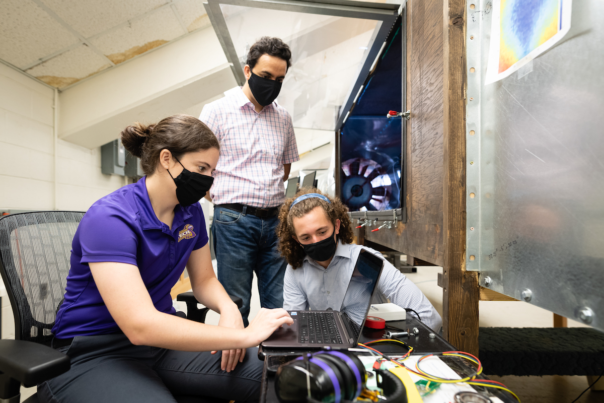 Fluid Mechanics Research Lab provides handson experience for Tech