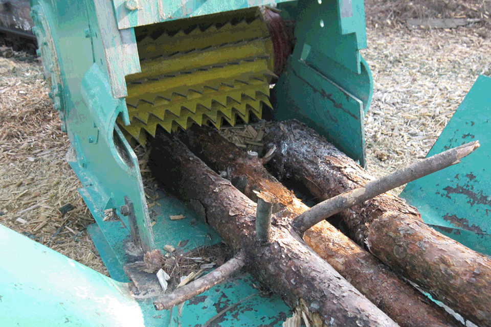 バケットチッパーA/B型 ウエダ産業株式会社