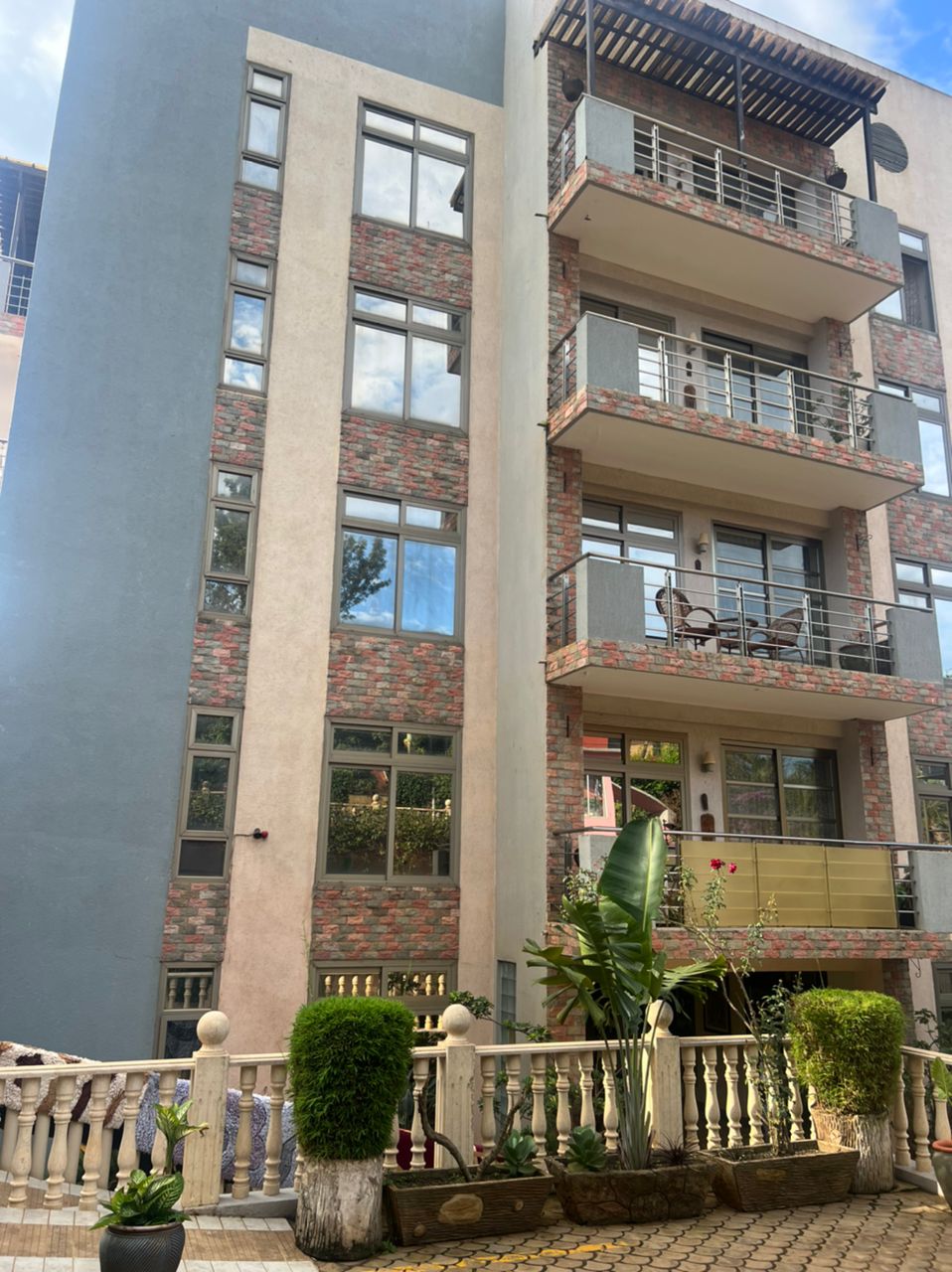 12 Fully Serviced Apartments Block For Sale In Naguru At 2.5m Uganda