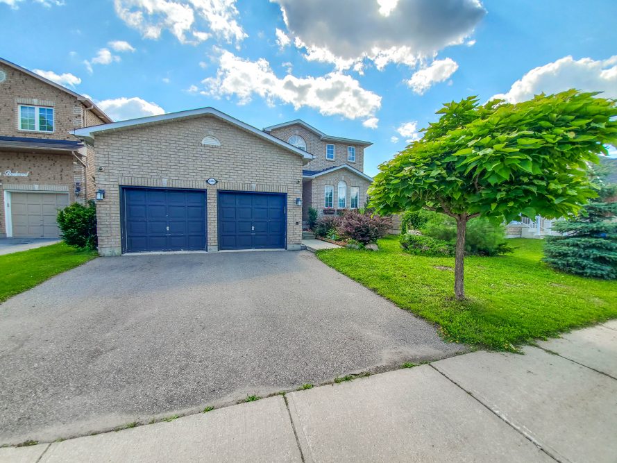 2240 ster Boulevard, Innisfil listing