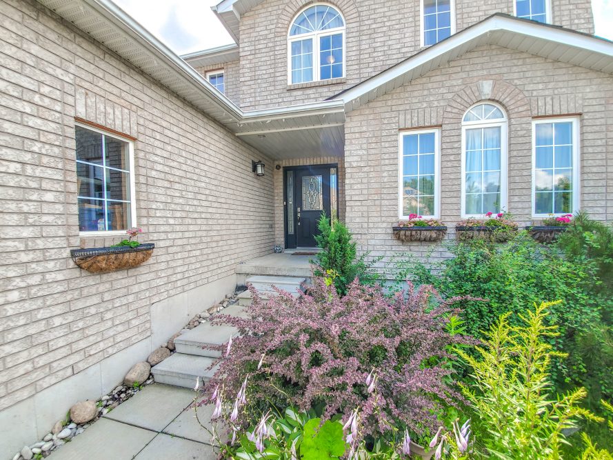 2240 ster Boulevard, Innisfil listing