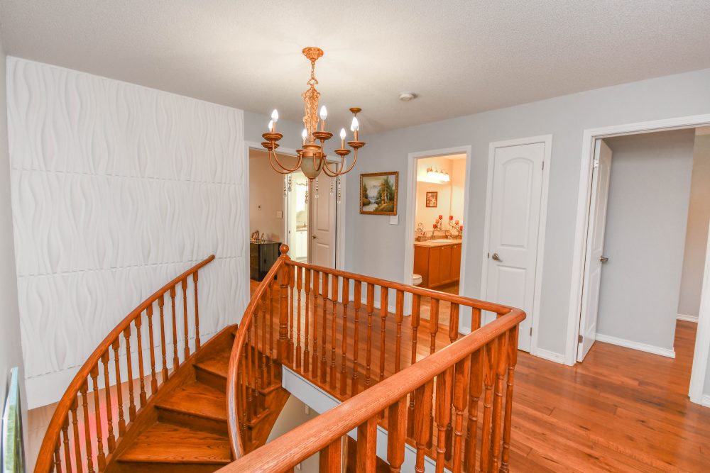 2240 ster Boulevard, Innisfil listing