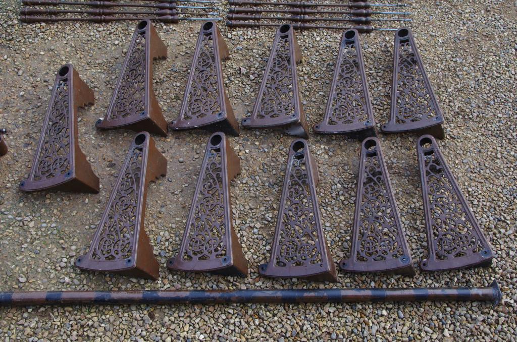 Reclaimed Antique Cast Iron Spiral Staircase 11 Steps stair case eBay