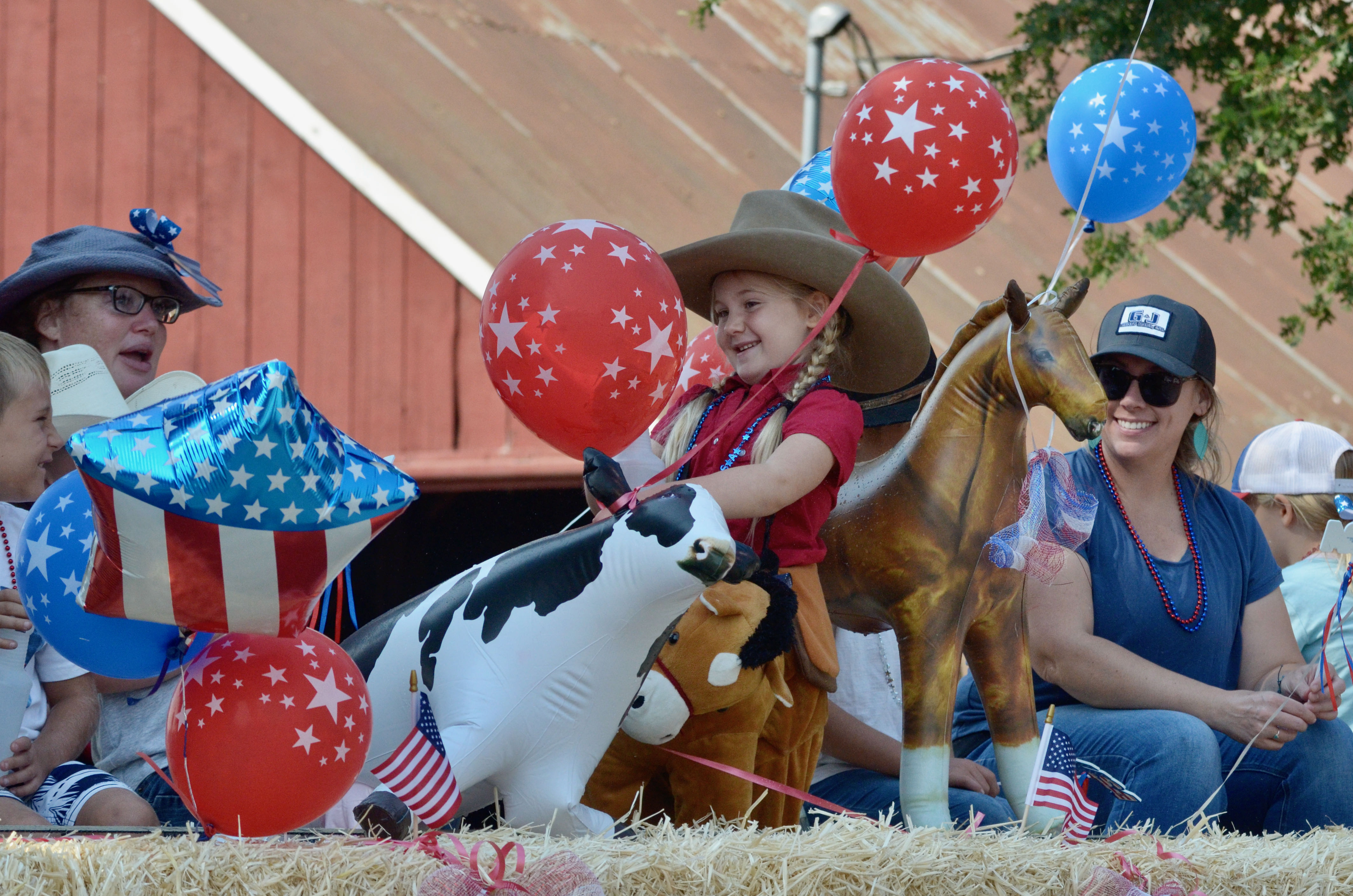 Photos: Potter Valley celebrates with a parade and rodeo – The Ukiah ...