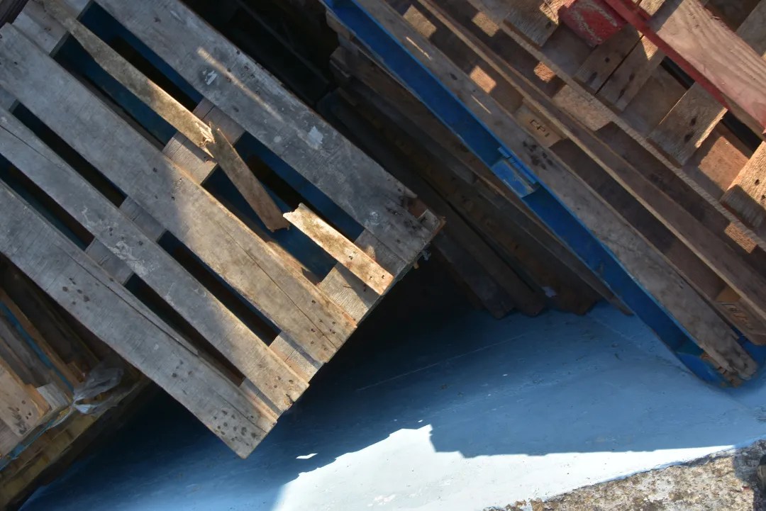Pallet Sales & Repair Service Company UK Industrial Pallets