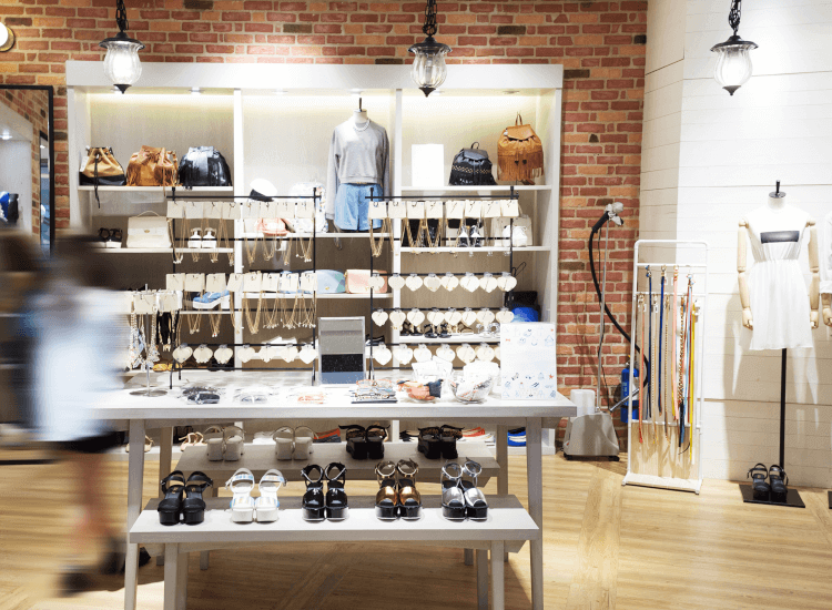 How to influence customers with store atmosphere