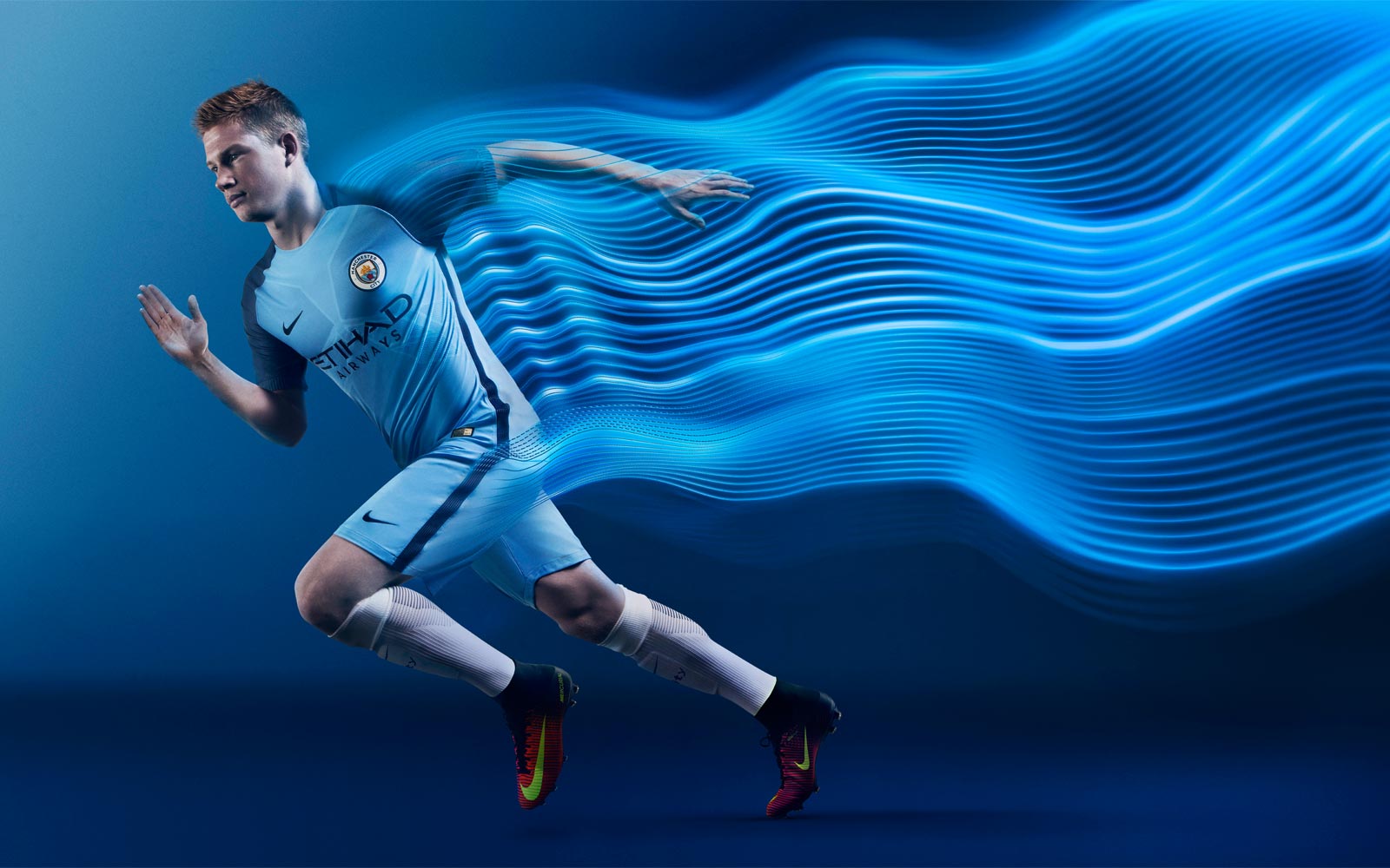 The latest manchester city news from yahoo sports. Manchester City Unveil 2016/17 Home Kits