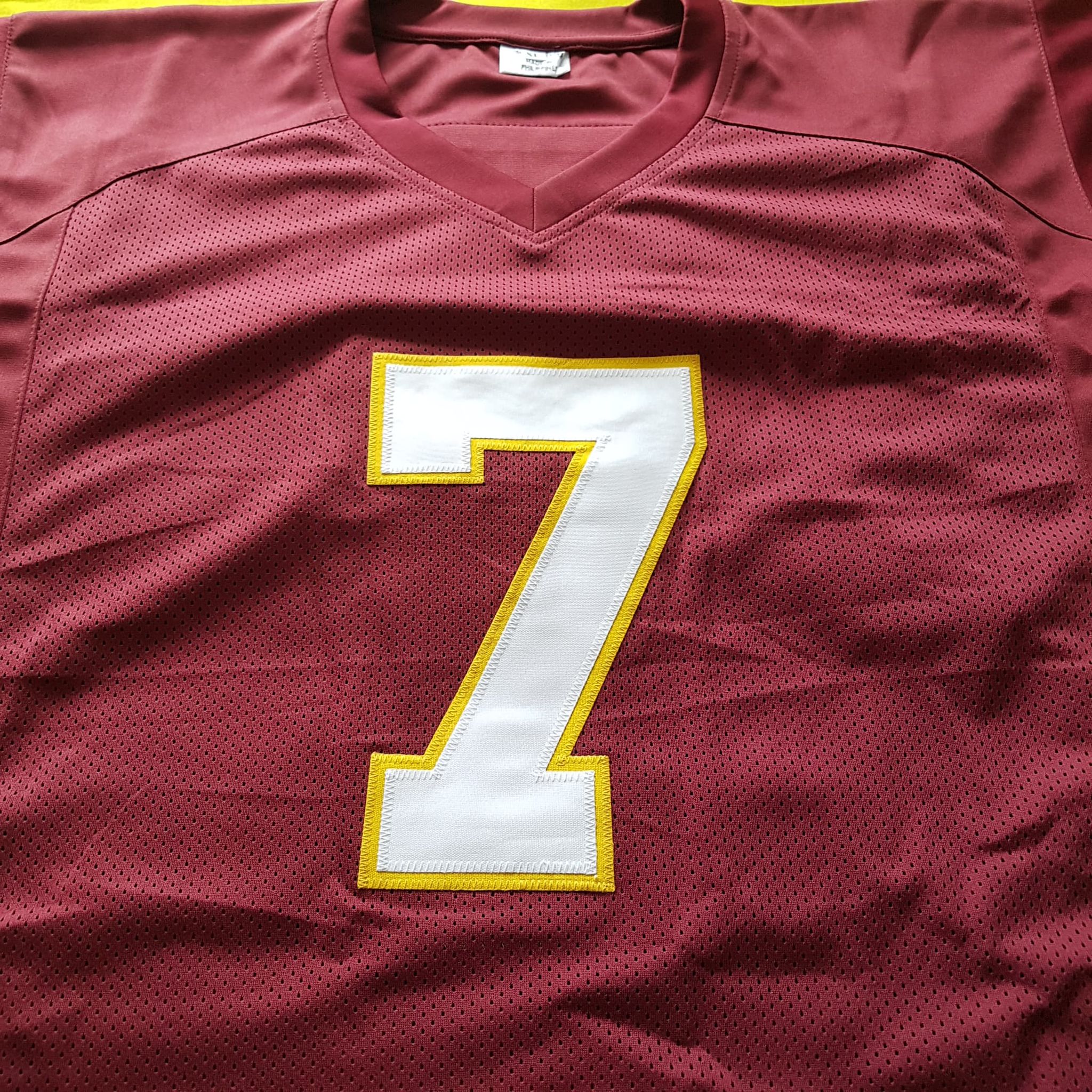 Dwayne Haskins Washington Quarterback Signed Jersey (JSA Certificate of Authenticity) UK