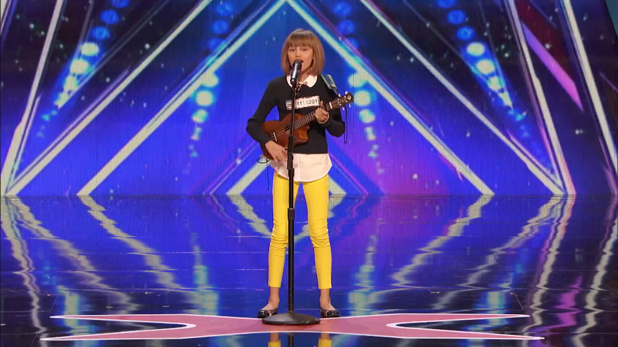 America’s Got Talent’s ‘Uke Girl’ Receives Pleasant Surprise Lesson